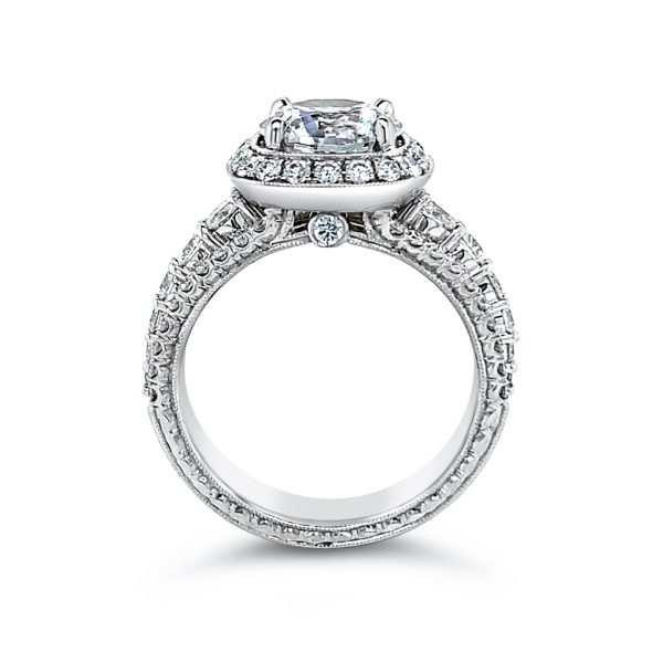Diamond Halo Engagement Ring - KGR1014